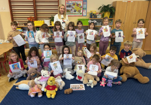 Nasze pluszowe misie i nasze prace