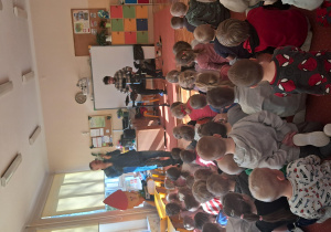 pan gra na instrumencie