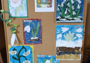 Prace na tablicy korkowej